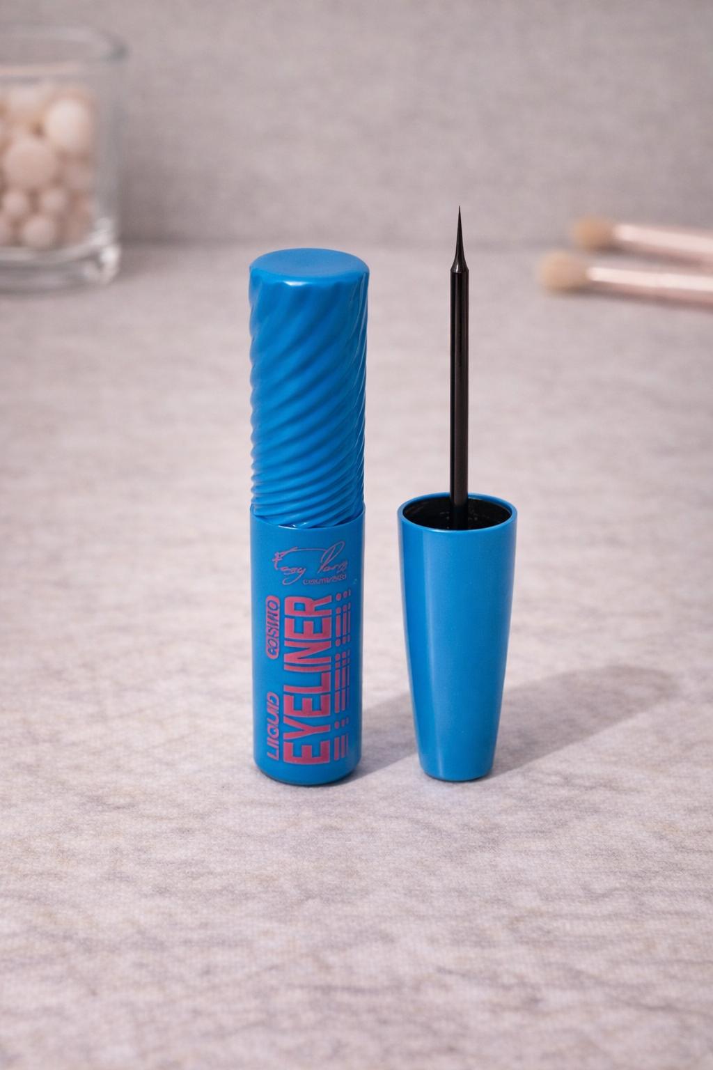 Eyeliner Líquido de Precisión - Waterproof